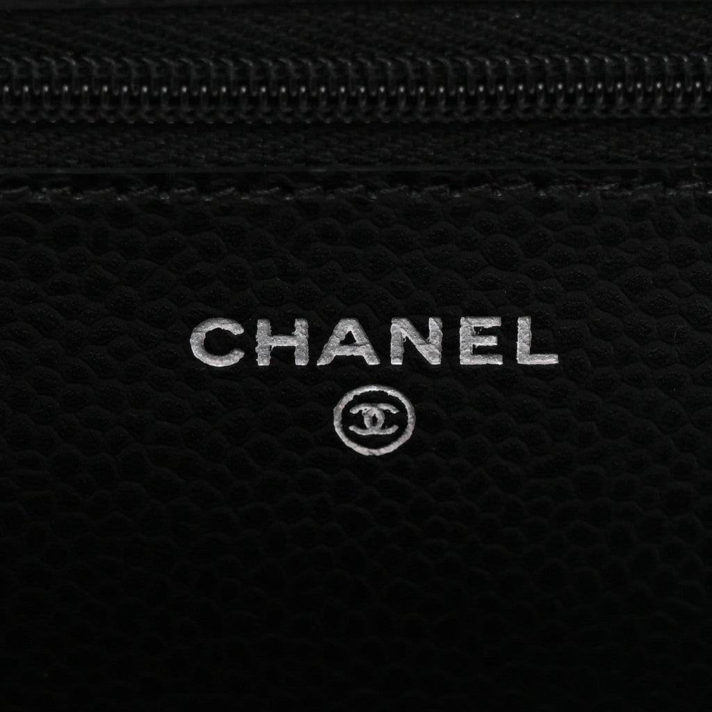 Caviar Quilted CC Turnlock Wallet On Chain WOC Black