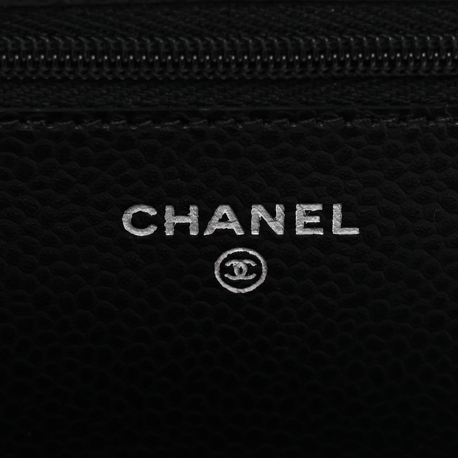 Caviar Quilted CC Turnlock Wallet On Chain WOC Black