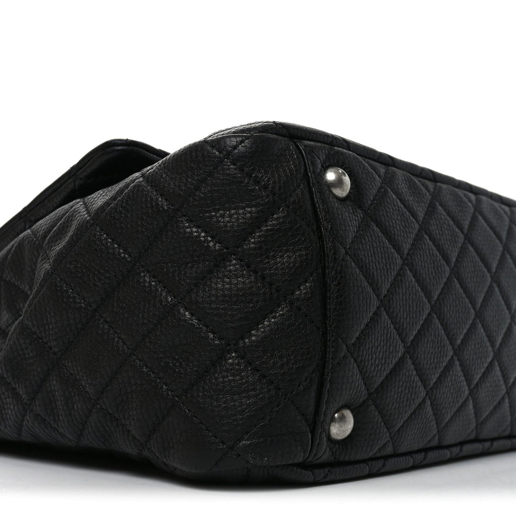 Grained Calfskin Quilted XXL Travel Flap Bag Black