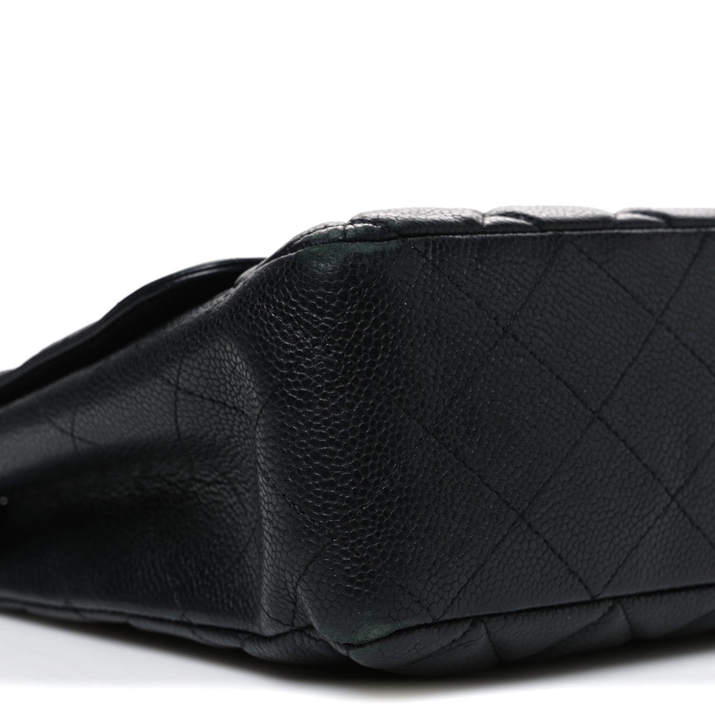 Caviar Quilted Jumbo Single Flap Black