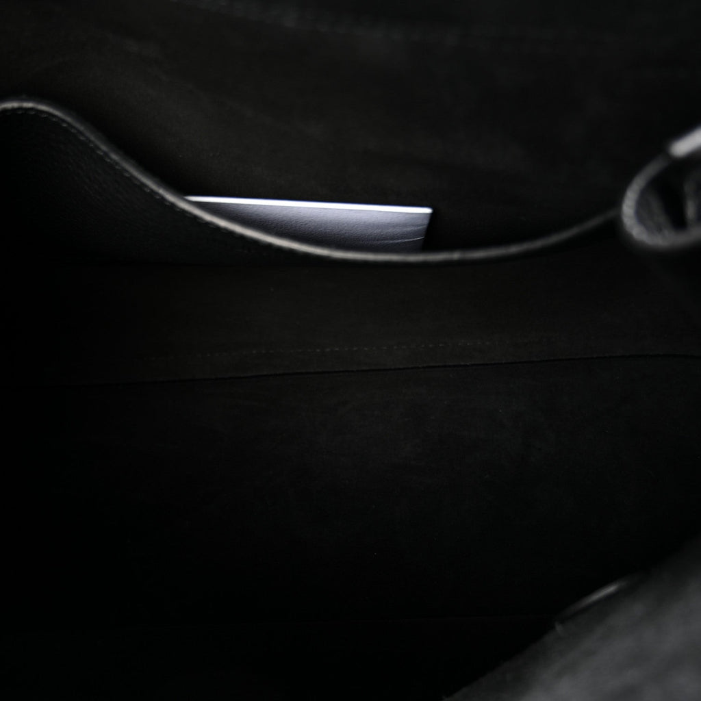 Heavy Grain Medium Alexa Black