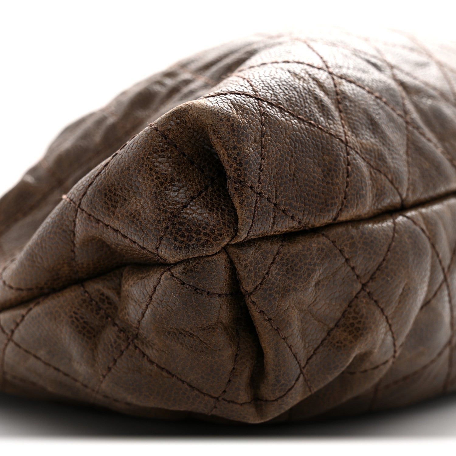 Distressed Glazed Caviar Quilted Large Elastic Tote Brown