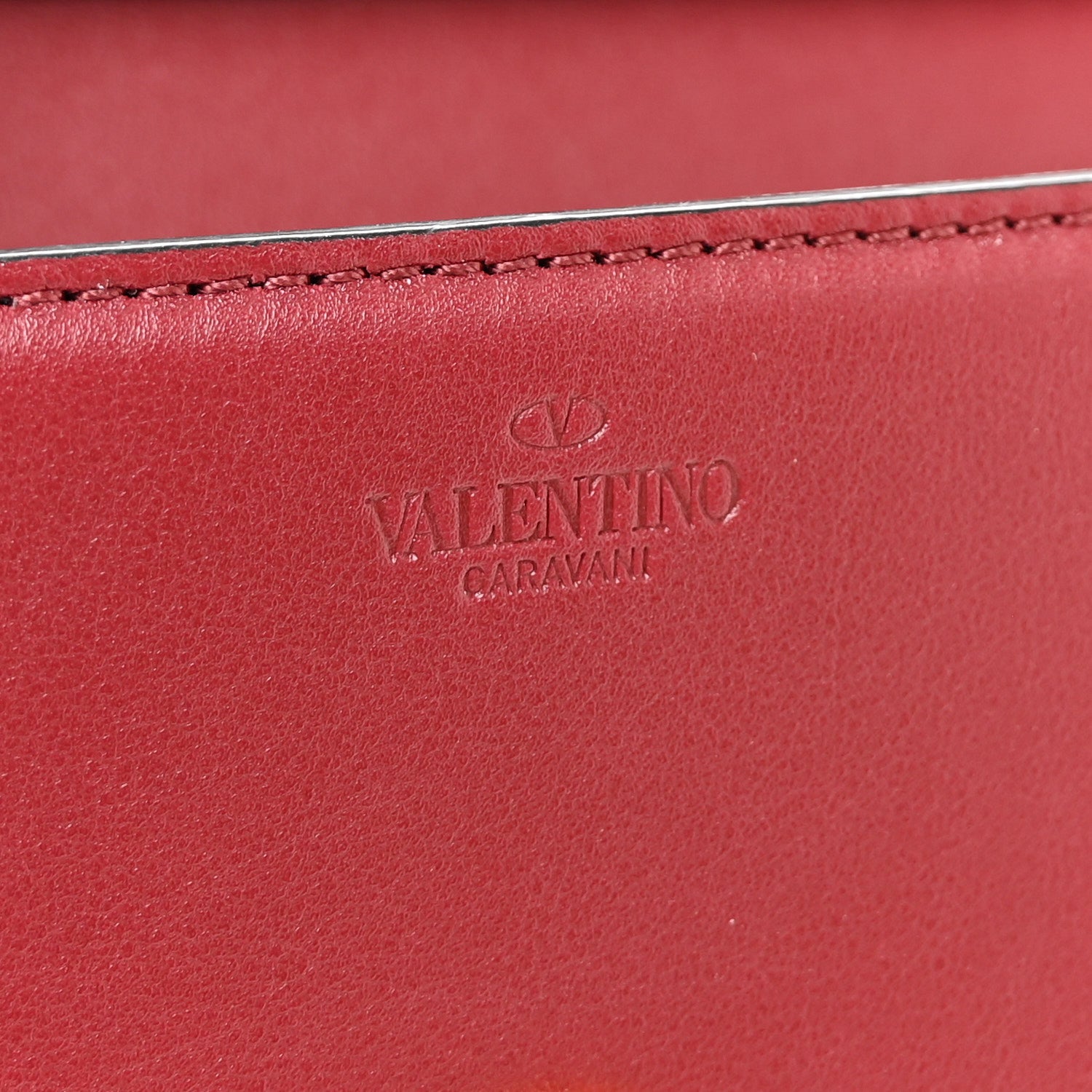 Smooth Calfskin Vlogo Mini Loco Crossbody Bag Dark Red
