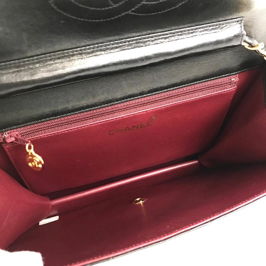 CHANEL Matelasse Shoulder bag