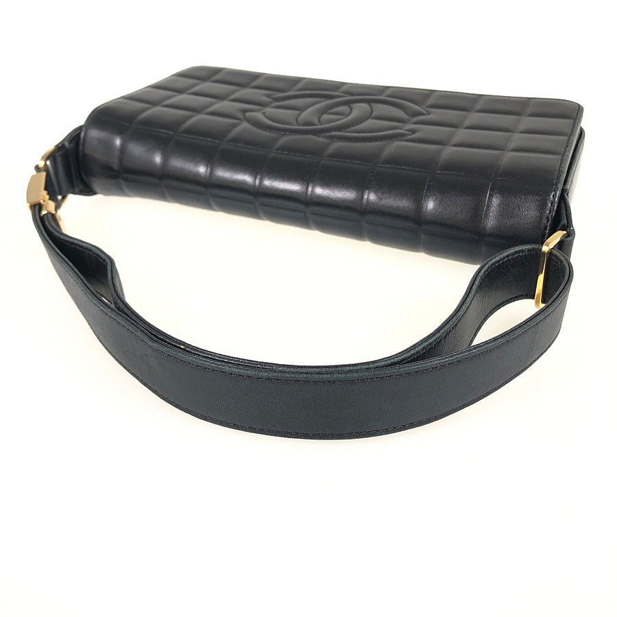 CHANEL Chocolate Bar Hand bag