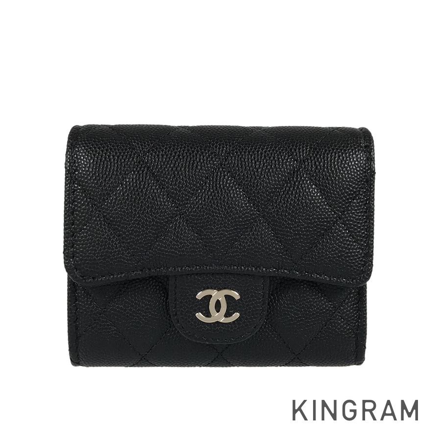 CHANEL Matelasse Trifold wallet