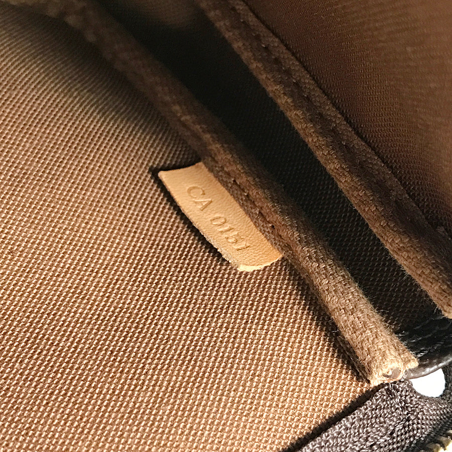 LOUIS VUITTON Monogram Pochette Accessoires M51980 Pouch