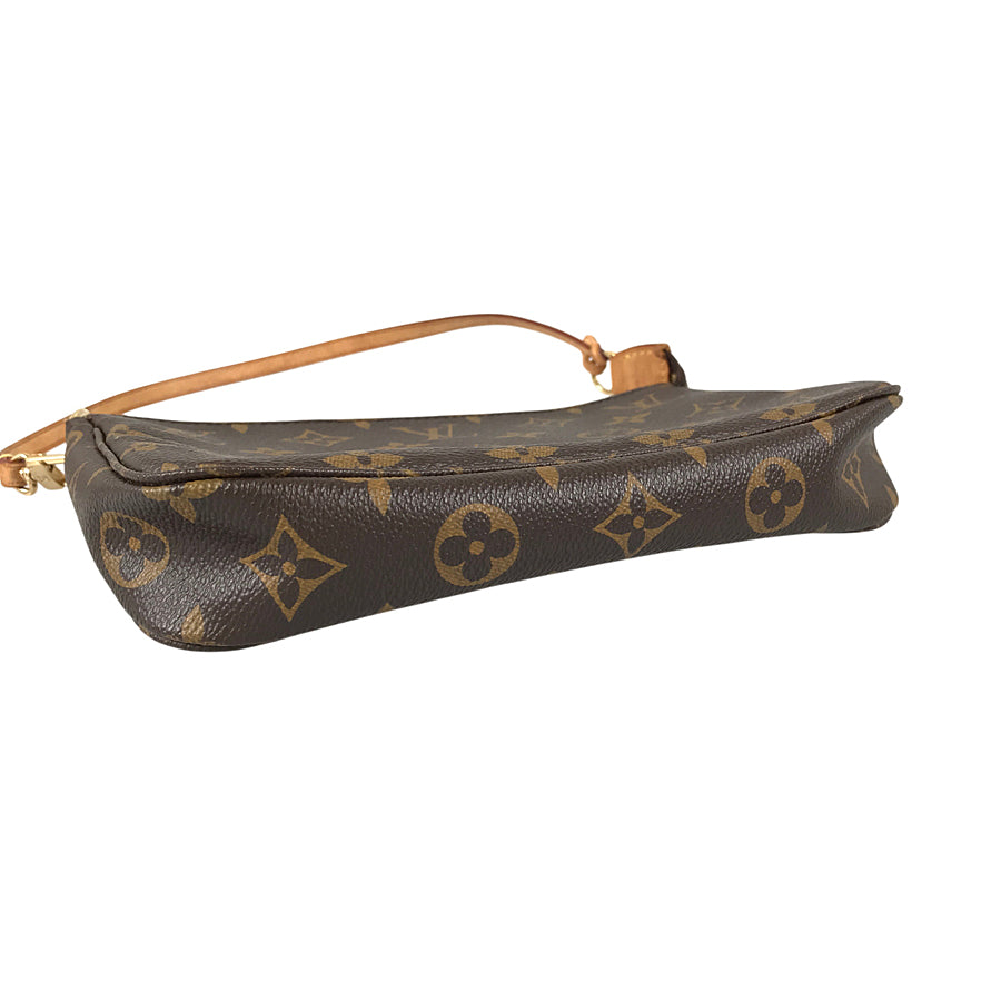 LOUIS VUITTON Monogram Pochette Accessoires M51980 Pouch