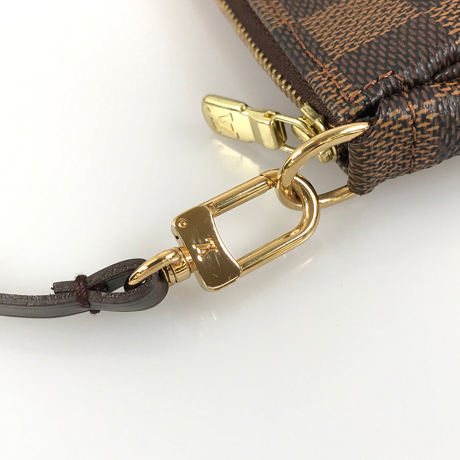 LOUIS VUITTON Damier Ebene Pochette Accessoires N51985 Pouch