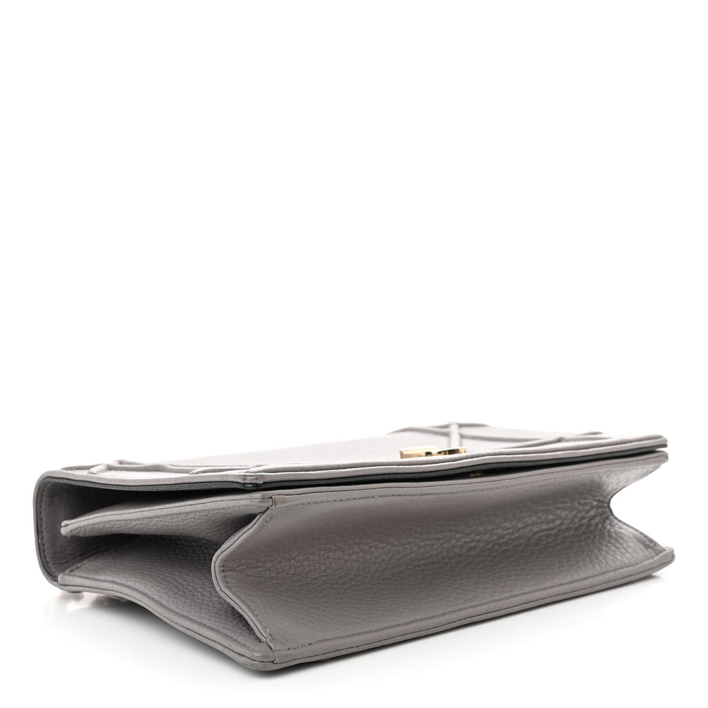 Grained Calfskin Medium Diorama Flap Bag Gris