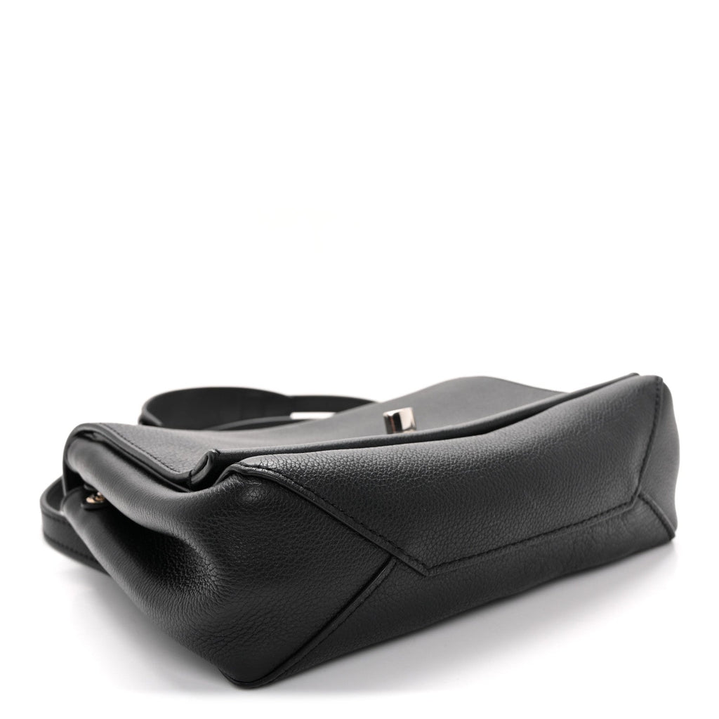 Calfskin Lockme II Chain Bag BB Black