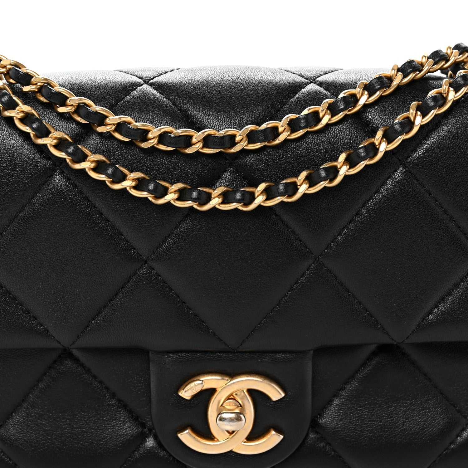 Lambskin Quilted Pearl Small Flap Black