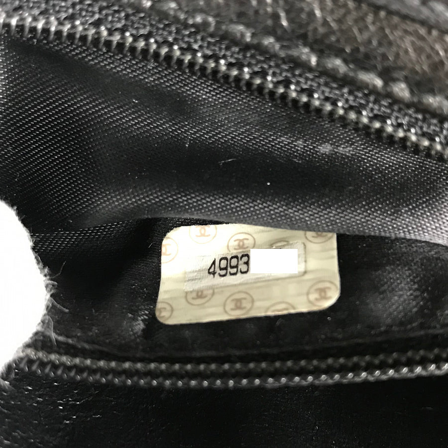 CHANEL Matelasse Waist pouch