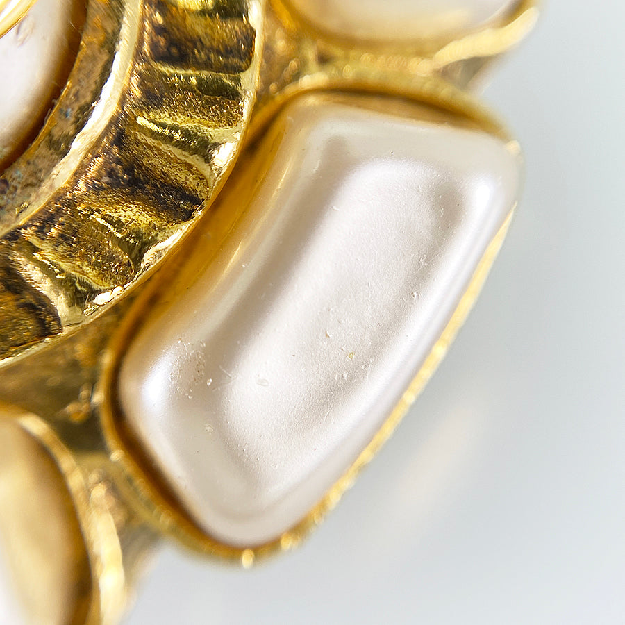 CHANEL Earring