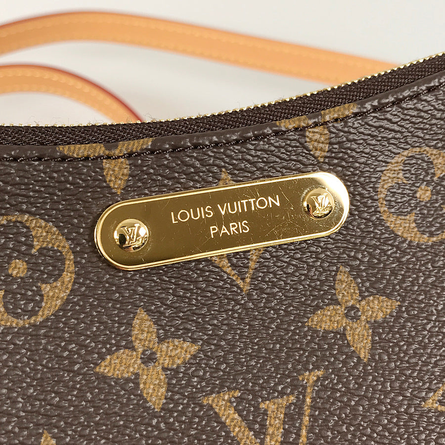 LOUIS VUITTON Monogram Pochette Liv M83008 Shoulder bag