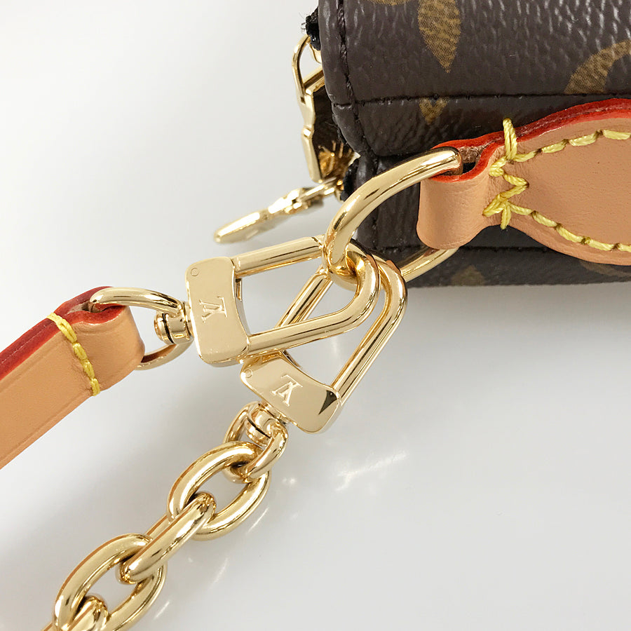 LOUIS VUITTON Monogram Pochette Liv M83008 Shoulder bag