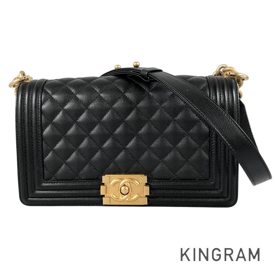CHANEL Boy Chanel Shoulder bag
