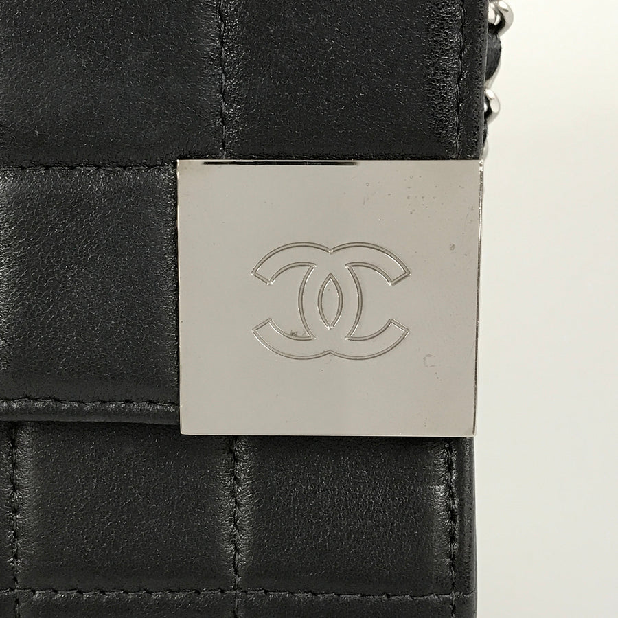 CHANEL Chocolate Bar Shoulder bag
