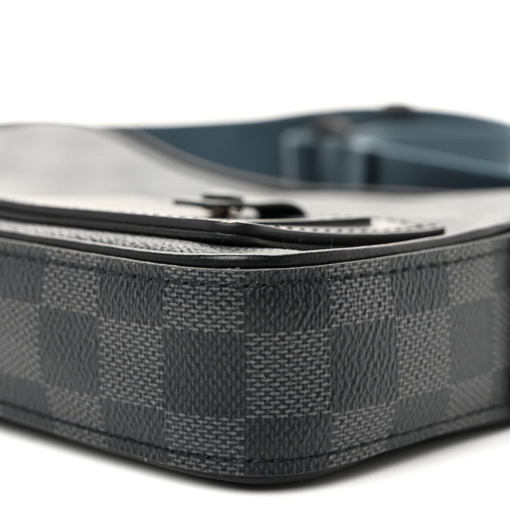 Damier Graphite Alpha Messenger Bag