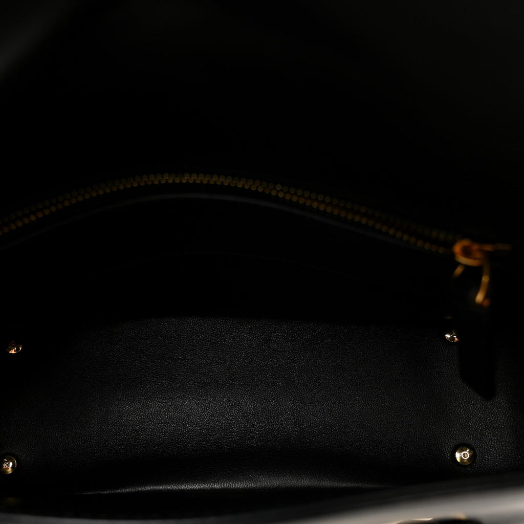 Smooth Calfskin Vlogo Chain Shoulder Bag Black