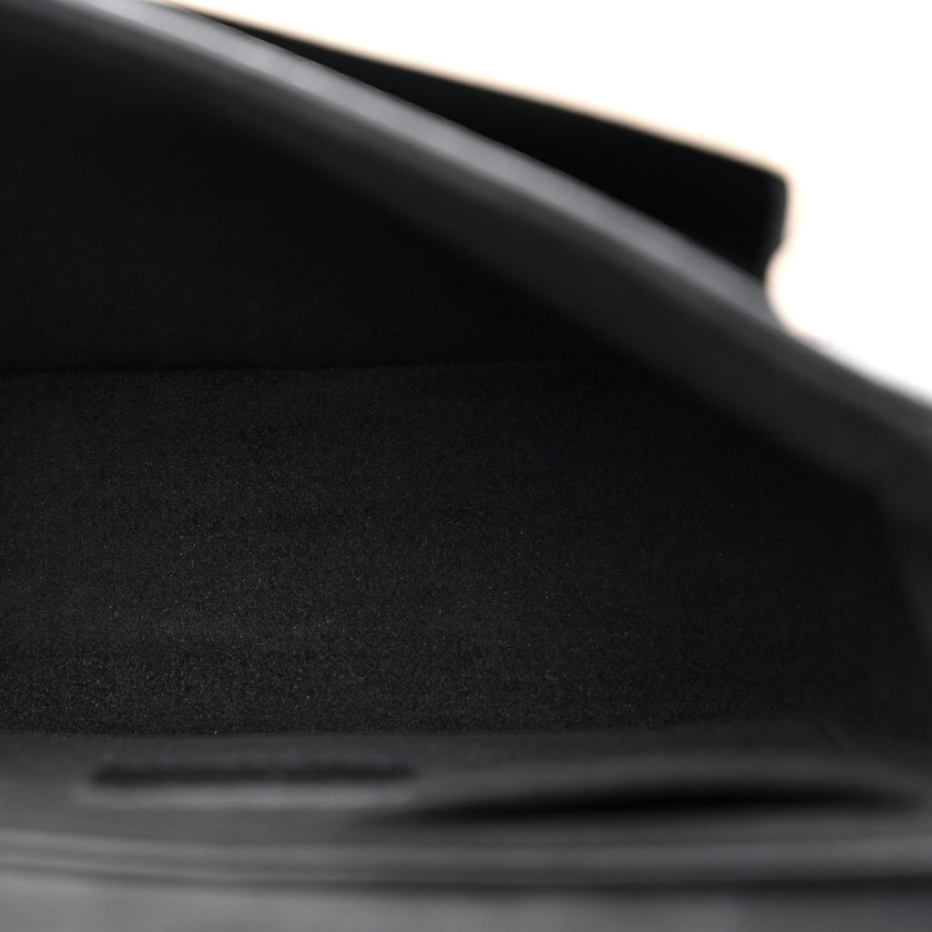 Grained Calfskin Lockme Tender Black