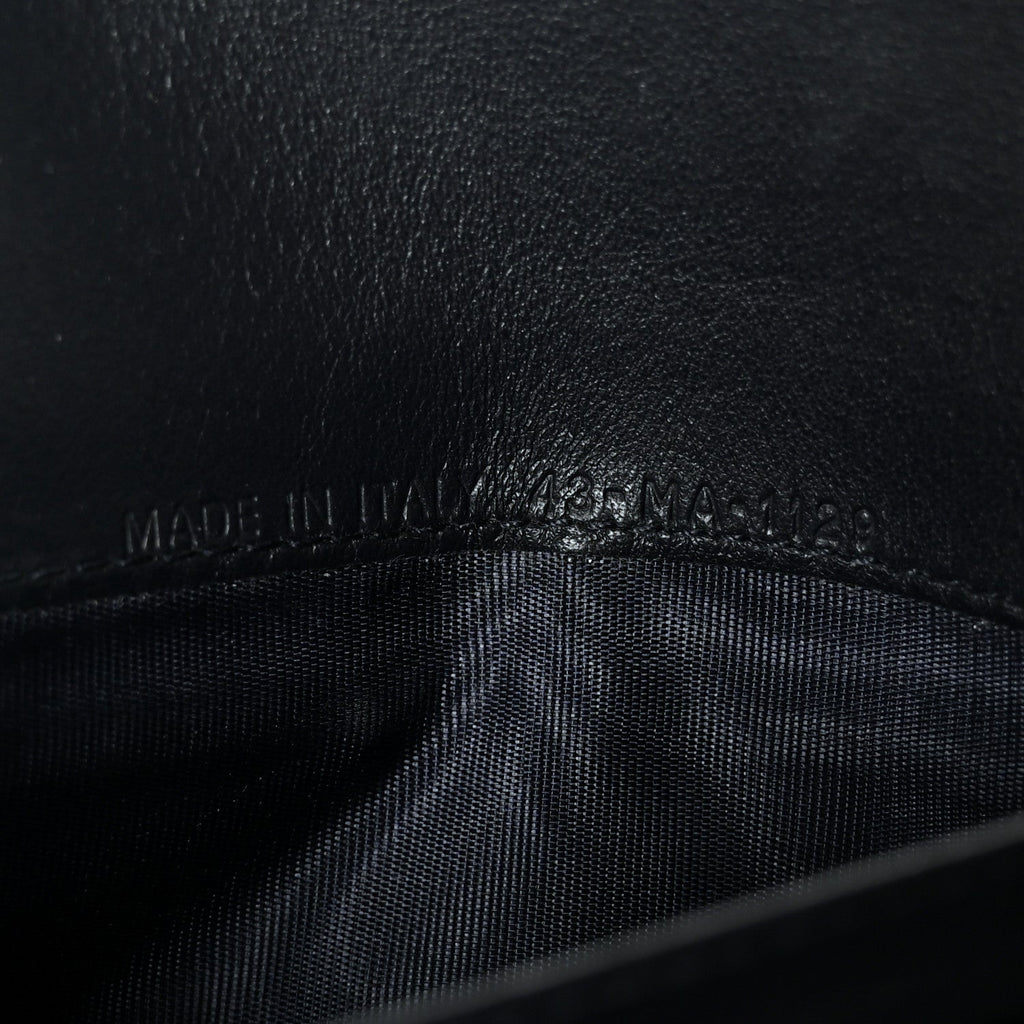 Oblique Saddle Chain Long Wallet Blue