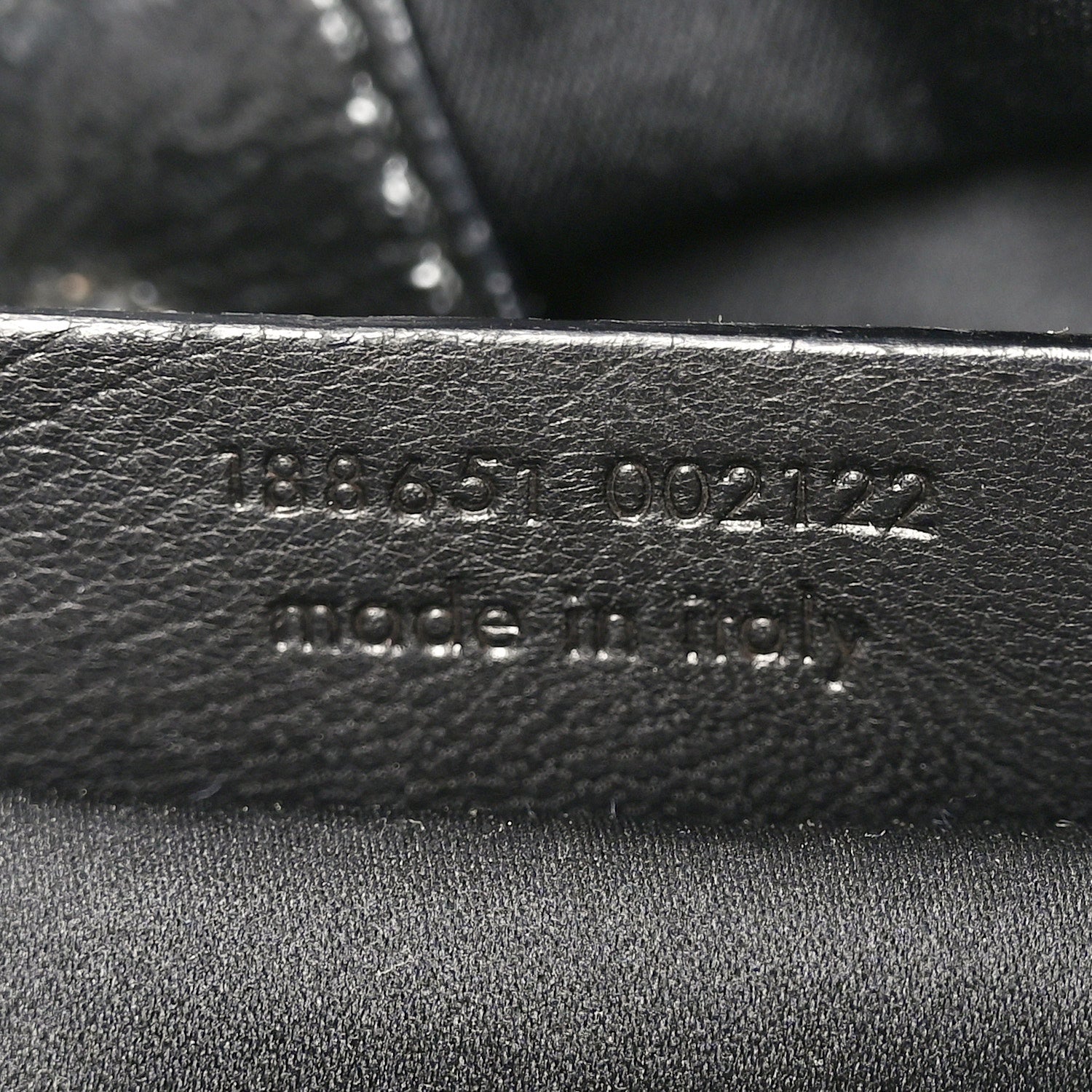 Textured Patent Y-Mail Tote Black