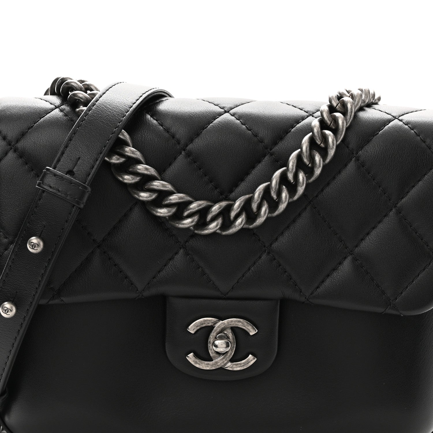 Calfskin Quilted Medium Rock My Shoulder Flap Black