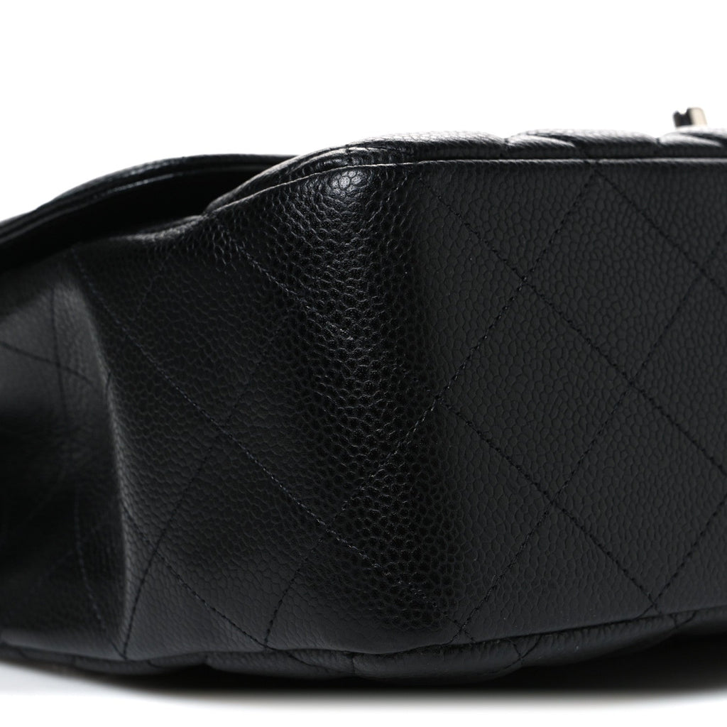 Caviar Quilted Jumbo Single Flap Black