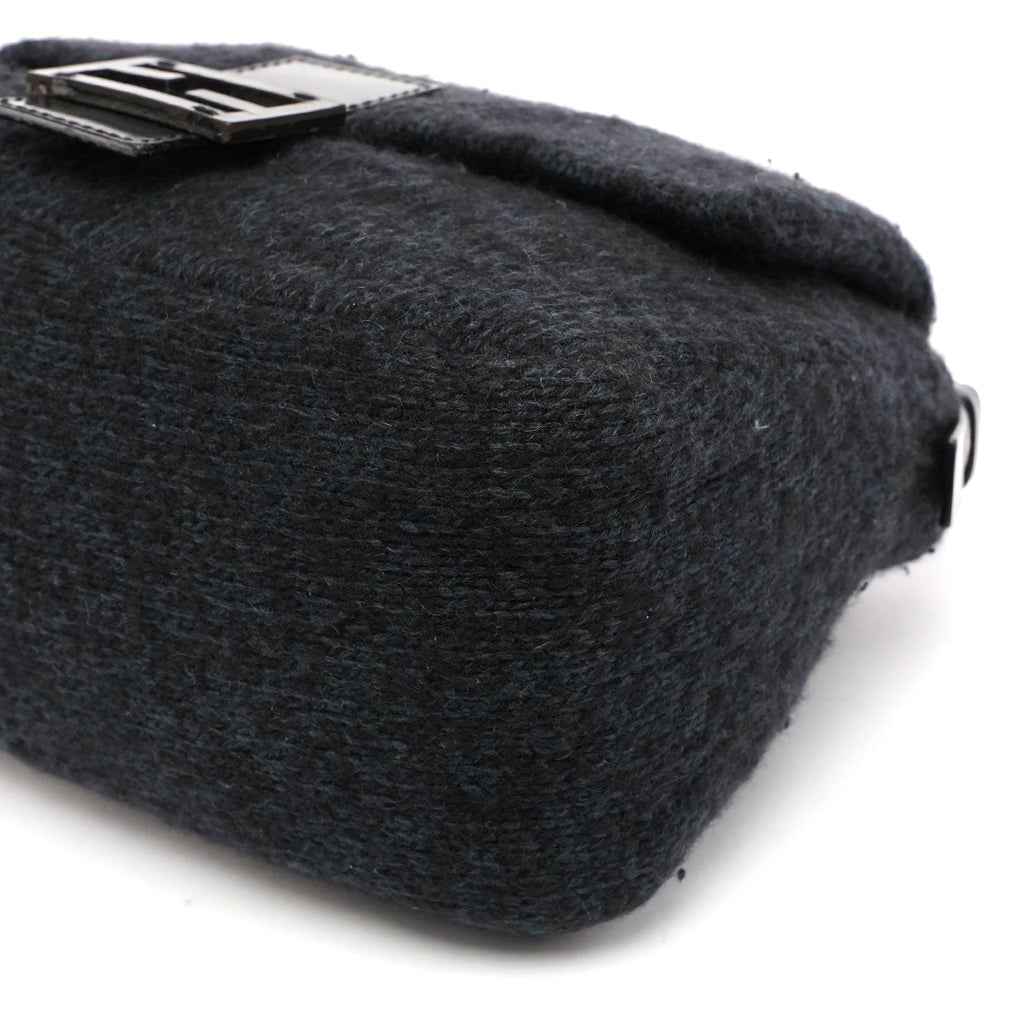 Navy Virgin Wool Mamma Bag
