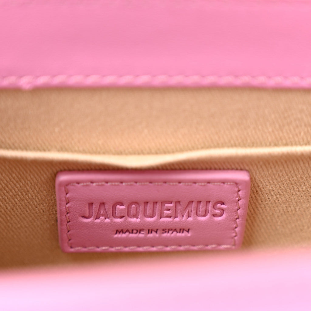 Smooth Calfskin Le Chiquito Noeud Light Pink