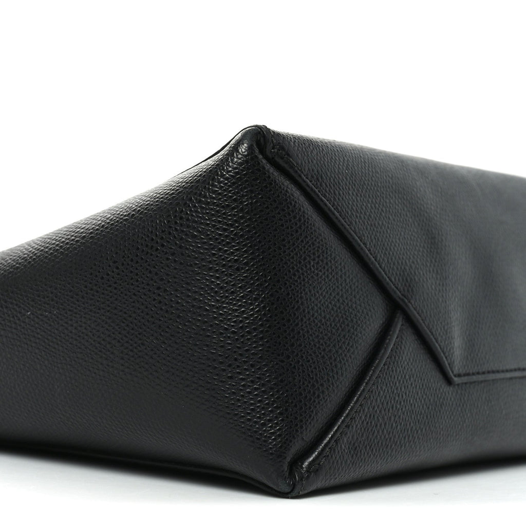 Grained Calfskin Small Vertical Cabas Black