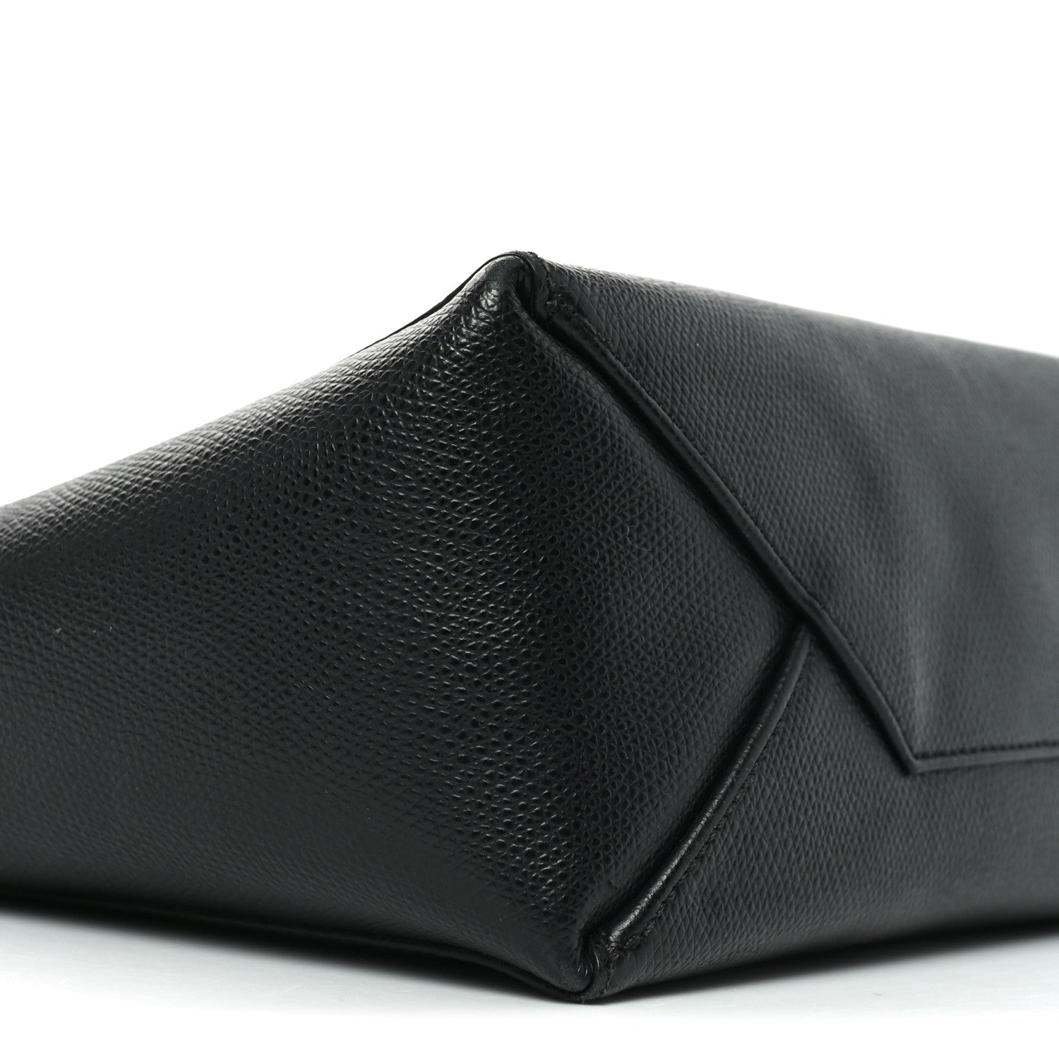 Grained Calfskin Small Vertical Cabas Black