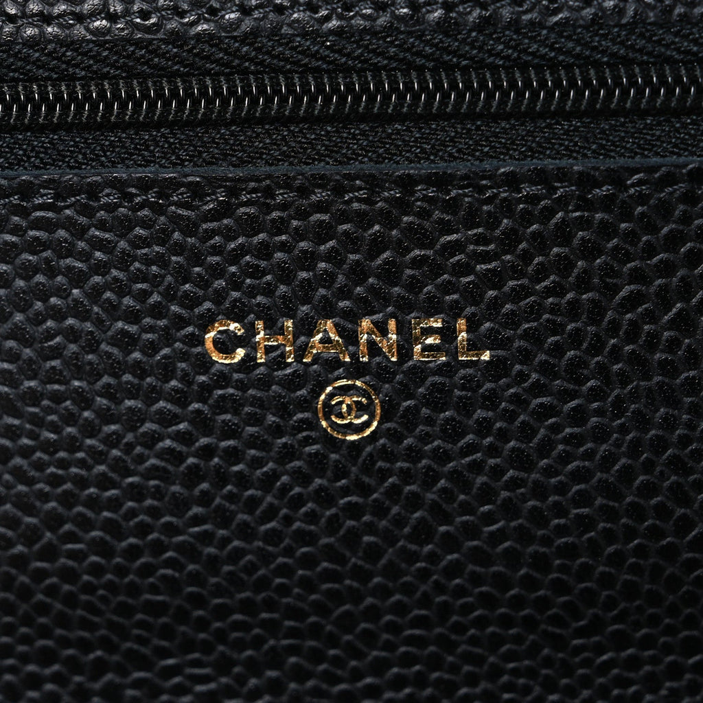 Caviar Quilted Wallet on Chain WOC Black