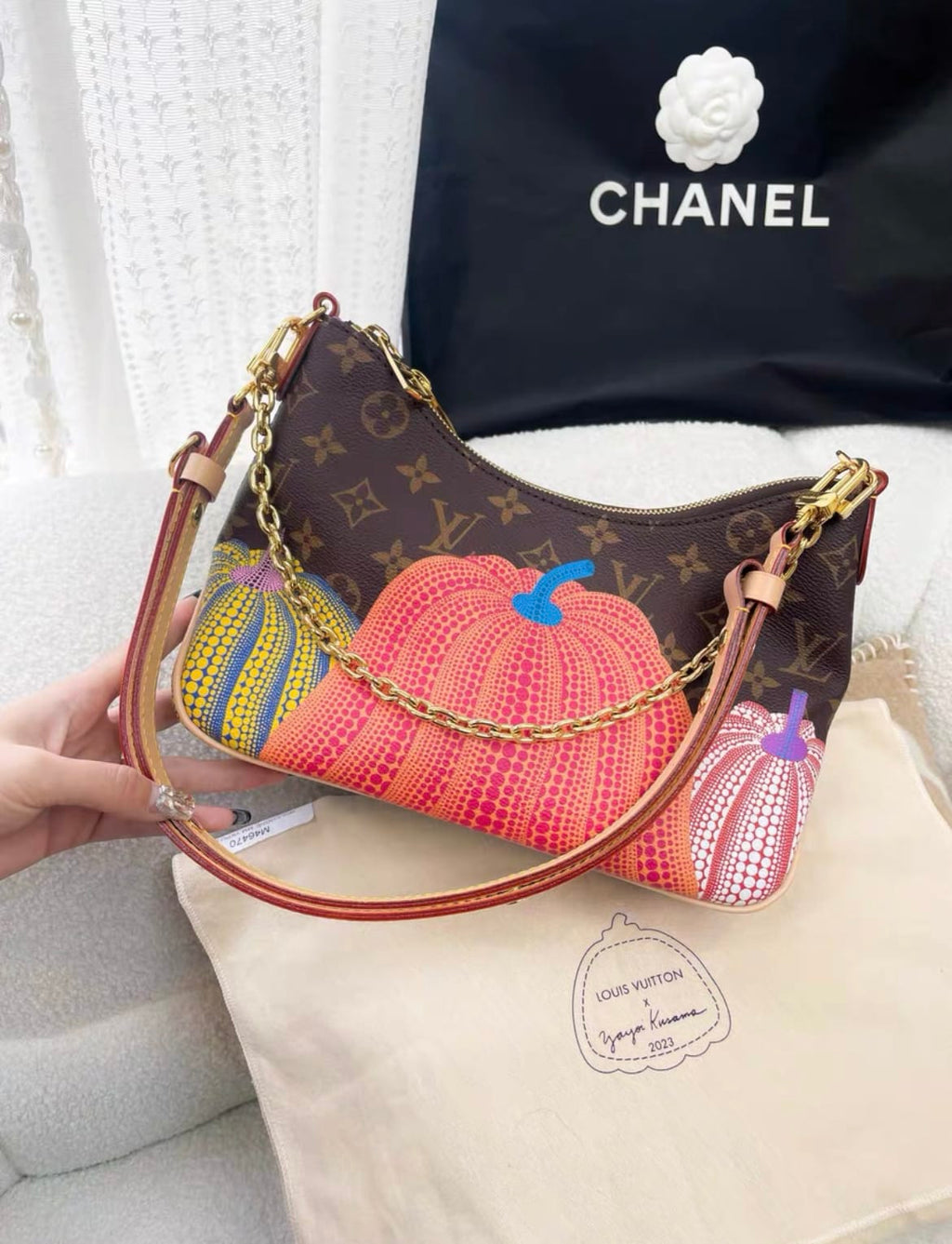 Louis Vuitton Yayoi Kusama pumpkin shoulder bag