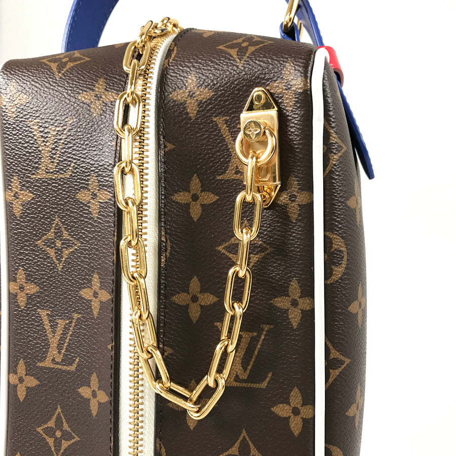 LOUIS VUITTON Monogram Cloakroom Drop Kit M45588 Hand bag