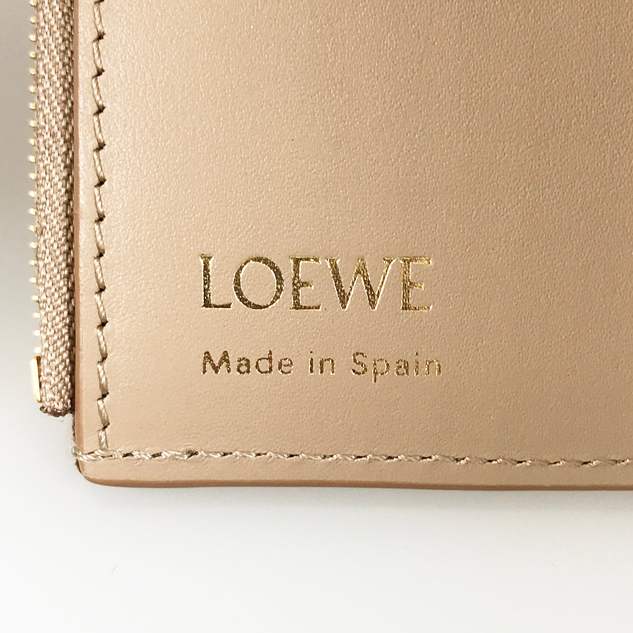LOEWE Anagrams Pebble Vertical Wallet Small Trifold wallet