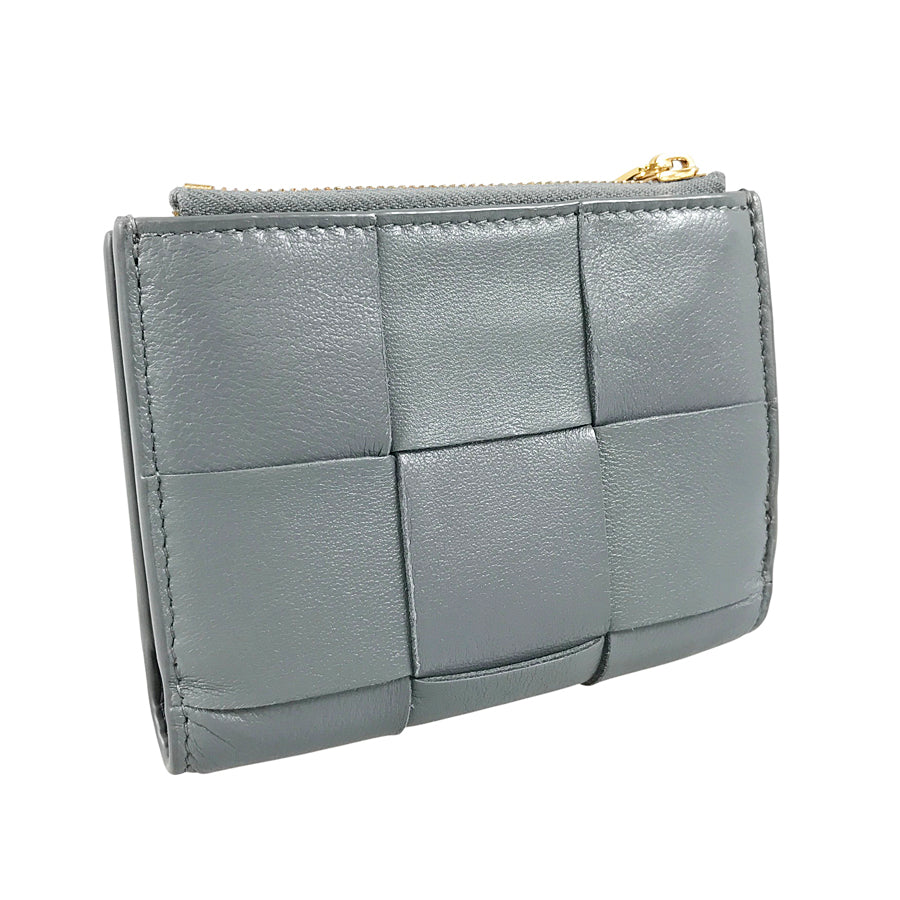 BOTTEGA VENETA Maxi Intrecciato cassette Bifold wallet