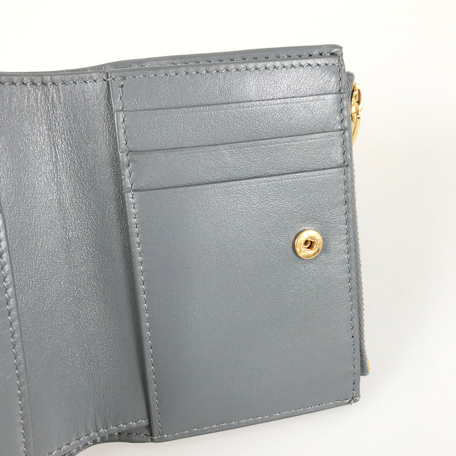 BOTTEGA VENETA Maxi Intrecciato cassette Bifold wallet