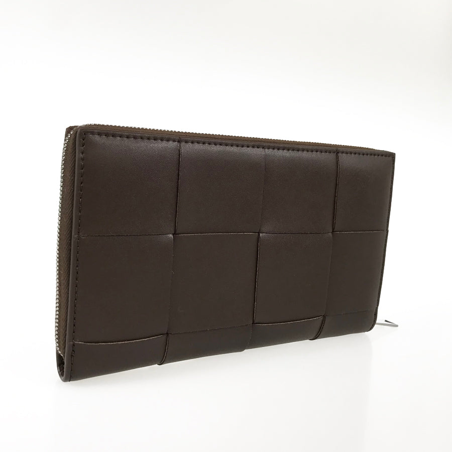 BOTTEGA VENETA Maxi Intrecciato Long wallet Round zipper