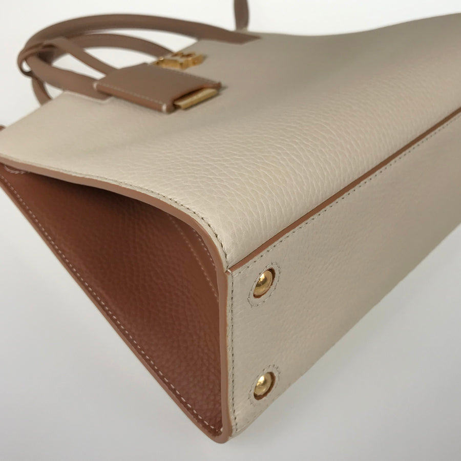 BURBERRY Frances Hand bag
