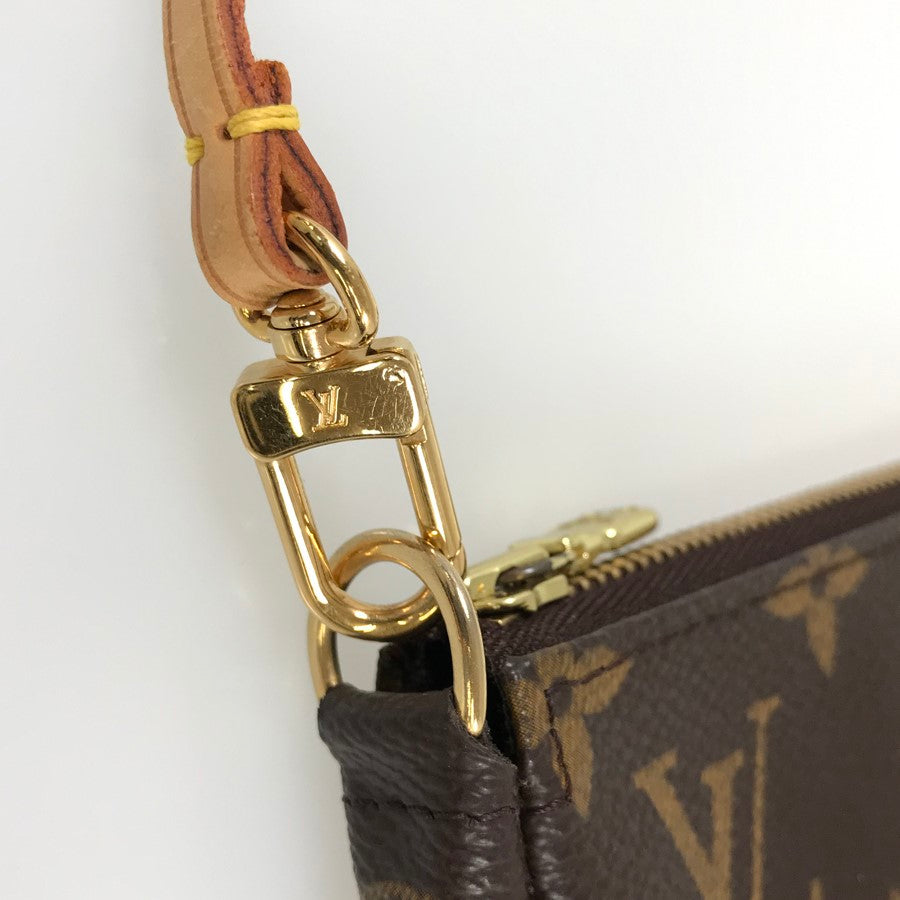 LOUIS VUITTON Monogram Pochette Accessoires M51980 Pouch