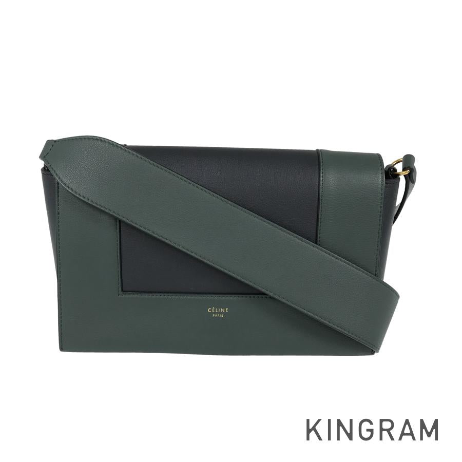 CELINE Shoulder bag