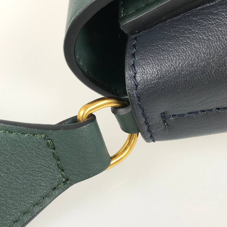 CELINE Shoulder bag