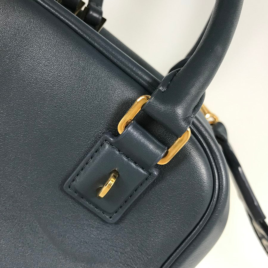 LOEWE Amazona 16 Hand bag