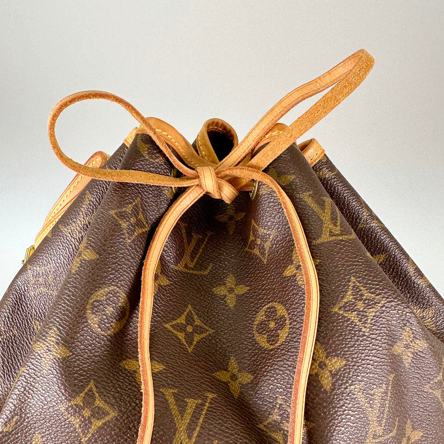 LOUIS VUITTON Monogram Noe M42224 Shoulder bag