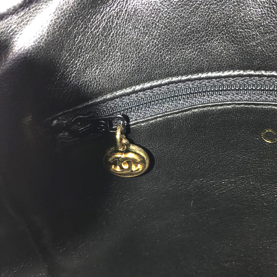 CHANEL Matelasse Shoulder bag