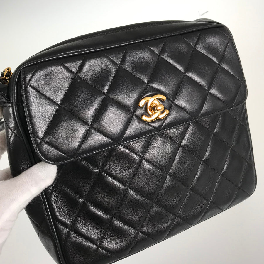 CHANEL Matelasse Shoulder bag