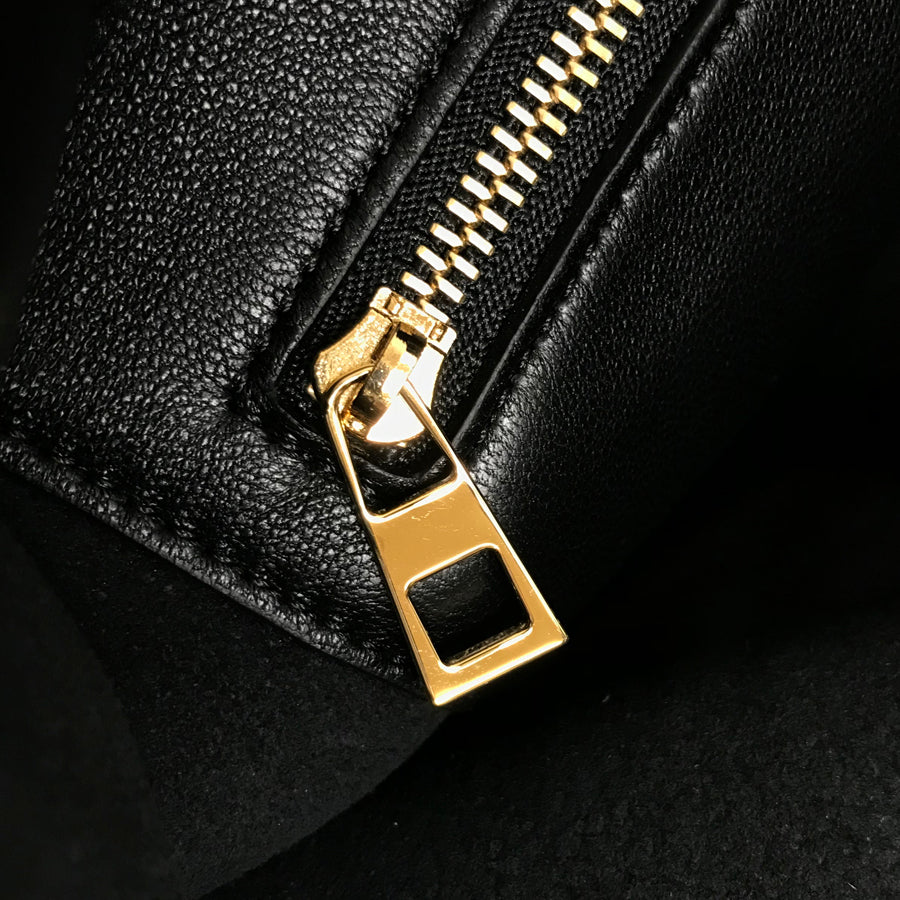 LOEWE Squeeze Back Hand bag