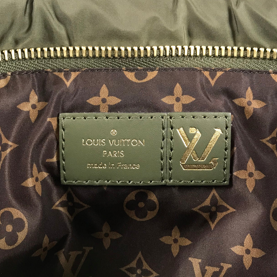 LOUIS VUITTON LV Pillow Maxi Multi Pochette Accessoires M58977 Shoulder bag